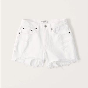 Abercrombie & Fitch Curve Love Mid Rise Boyfriend Shorts